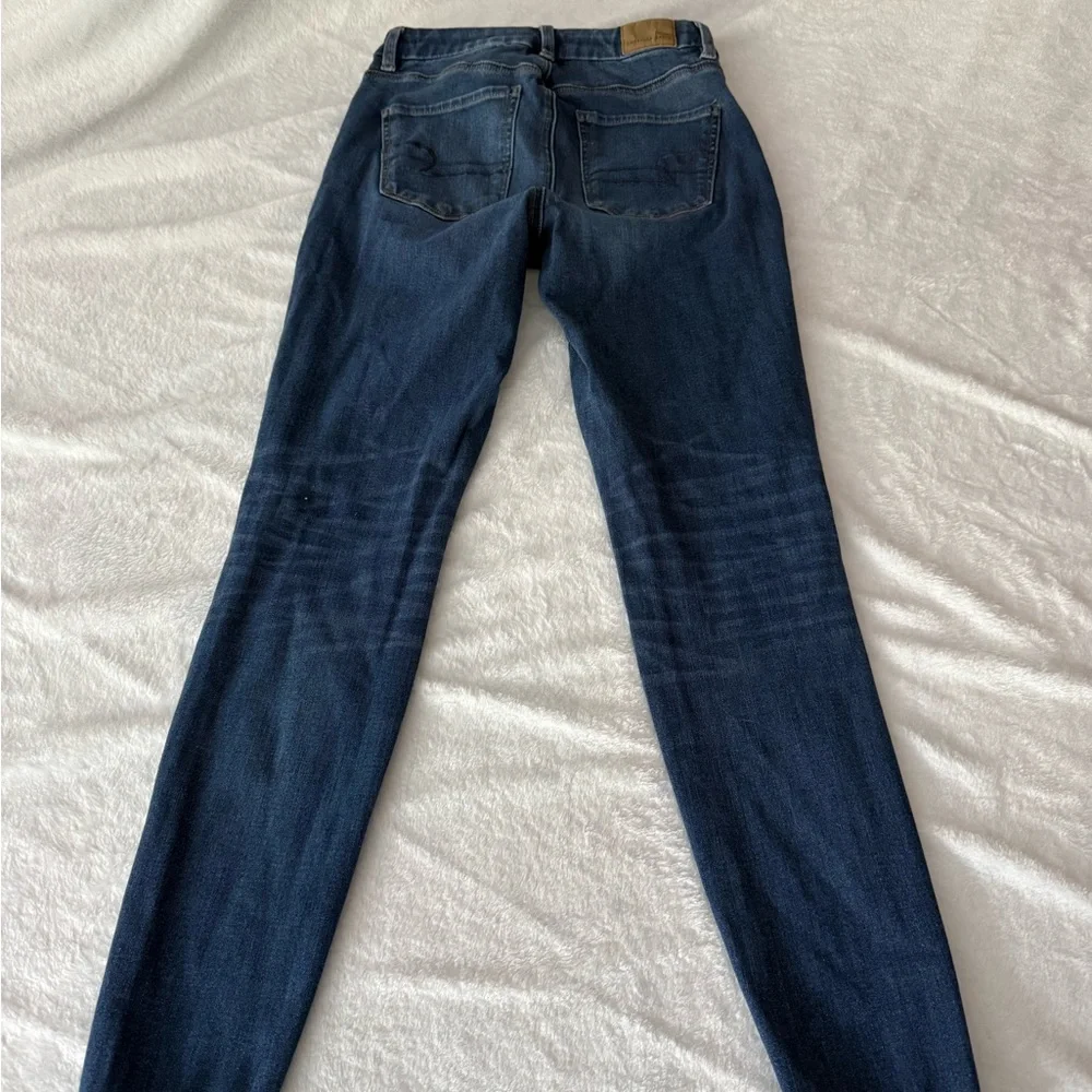 American Eagle Distressed Skinny Stretch Dream Jeans 2 - Picture 5 of 7
